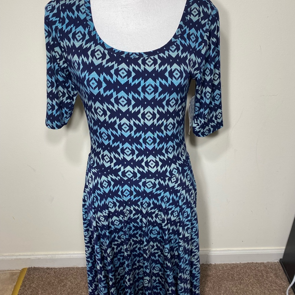 LuLaRoe - Nicole - L